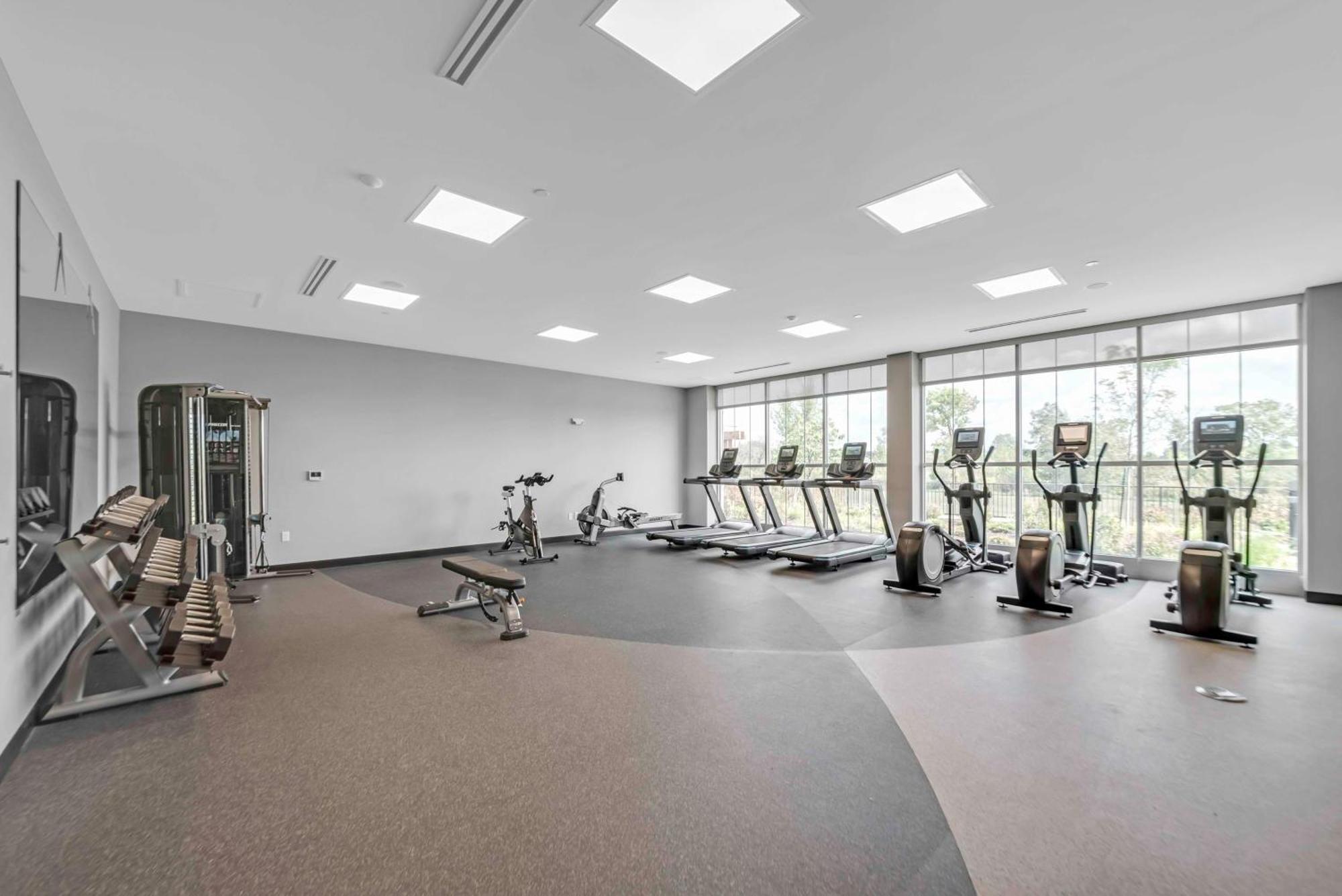 Hilton Garden Inn By Hilton Fort Wayne North Sunnybrook Acres Extérieur photo